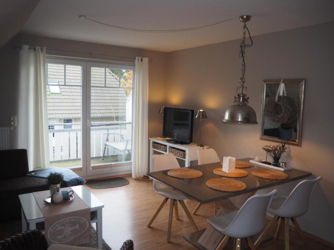 3 Bedrooms Single Apartment