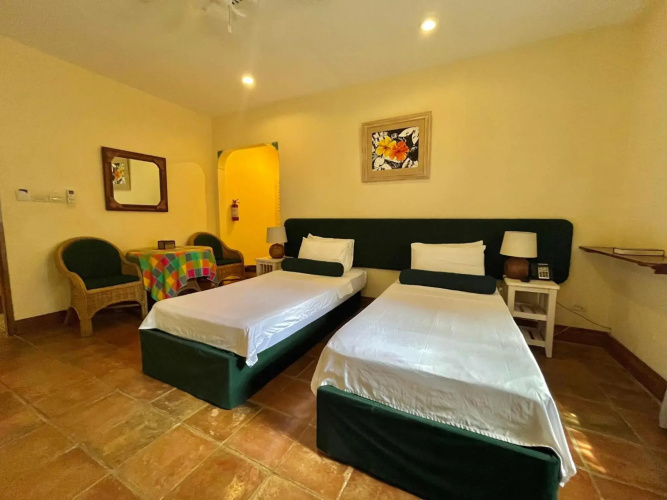 Coco Grove Beach Resort