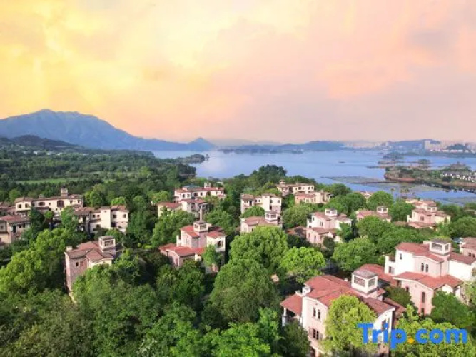 Puli Holiday Hotel