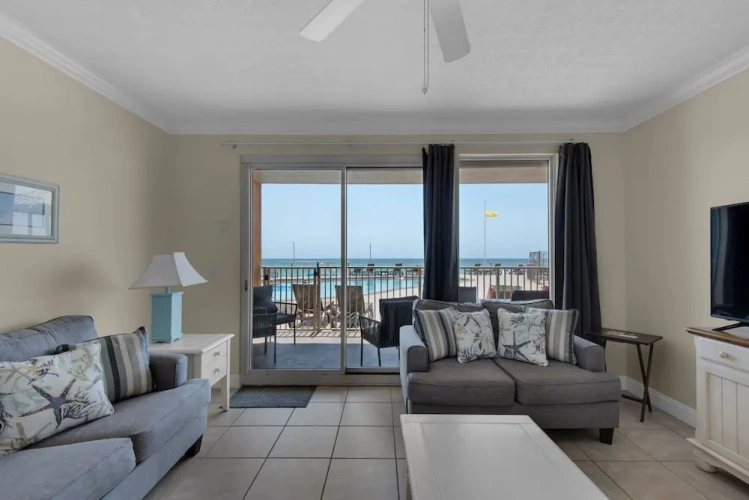 Standard room with balcony