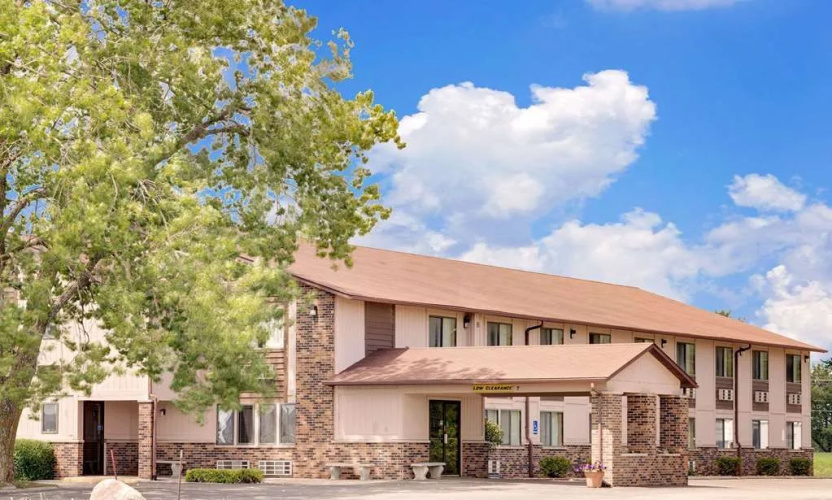 Super 8 By Wyndham Chariton