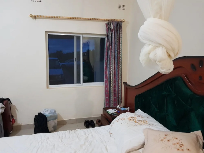 Rayoni Guesthouse B&B
