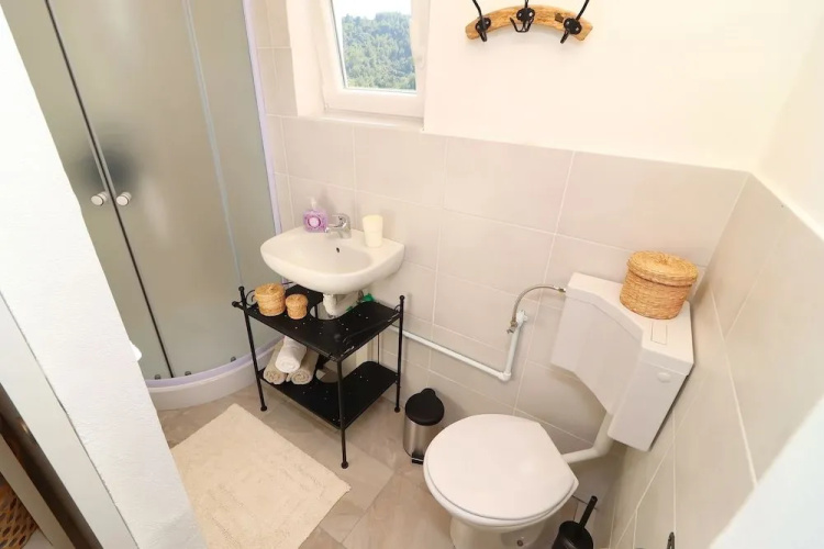 Greenside Cottage Lumi