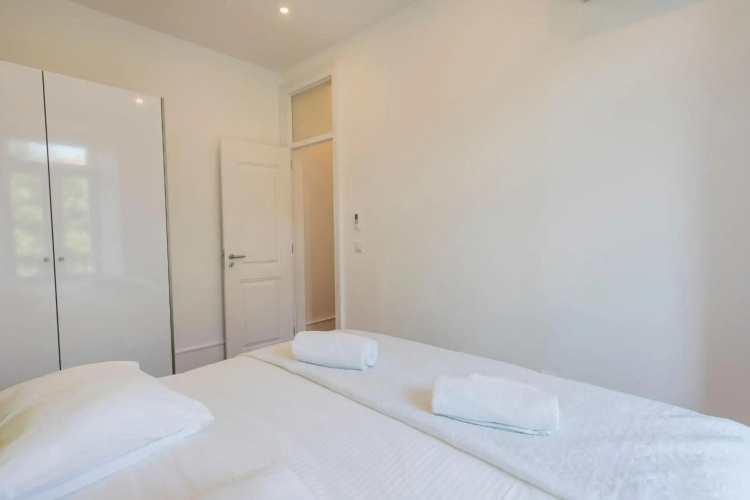 LovelyStay - Comfortable apartment with river views