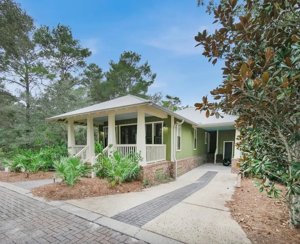 Cottage with balcony