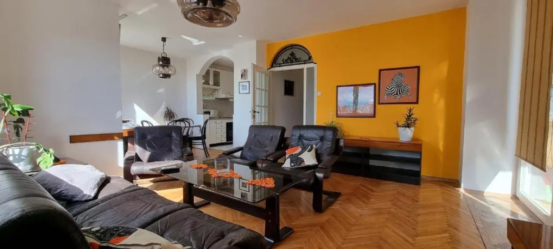 Risto Apartment