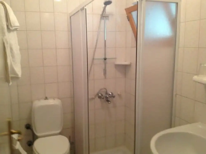 Standard Single room with garden view