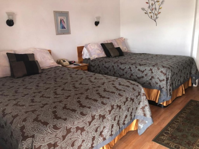 Deluxe Quadruple room