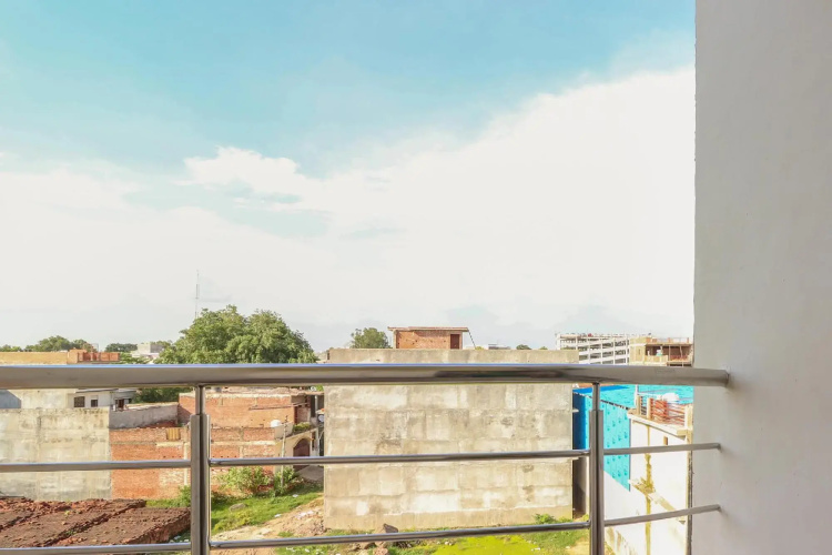 Vgs by OYO Rooms