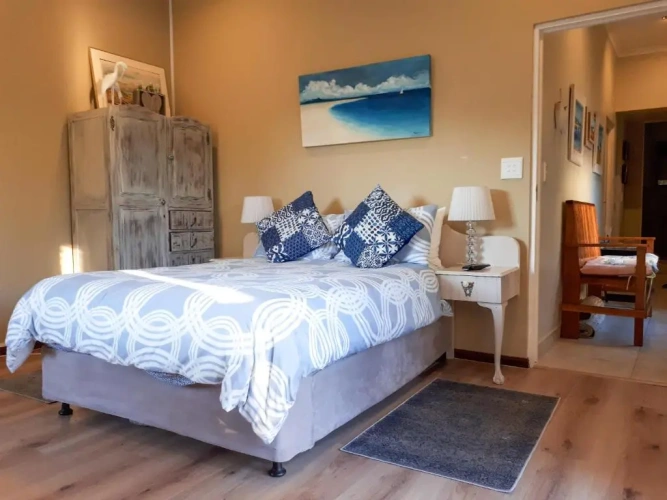 2 Bedrooms Double Suite