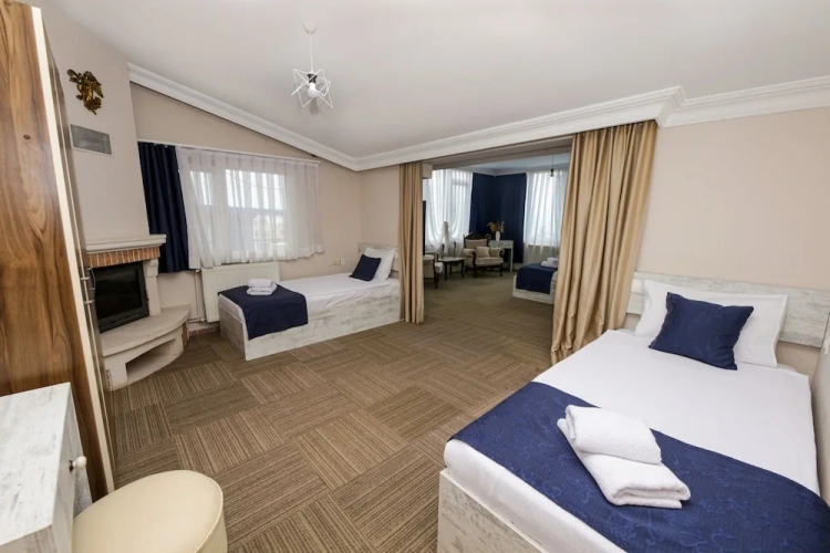 Grand Quintuple Suite with sea view