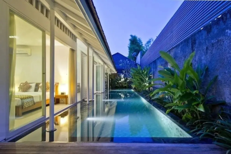 Villa White