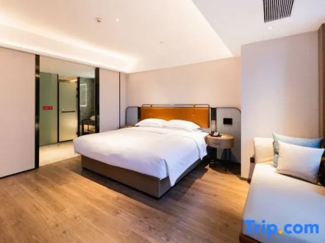 Premier Suite