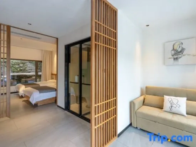 3 Bedrooms Standard room with garden view