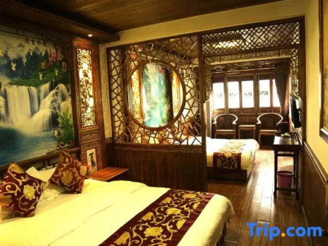 Quadruple Suite