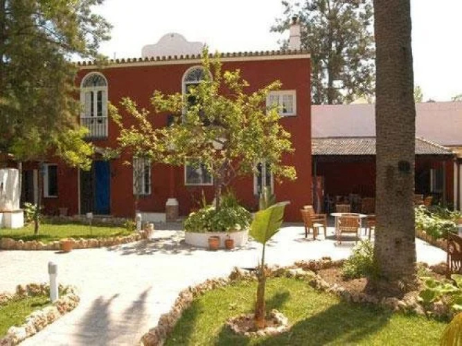 Acacias