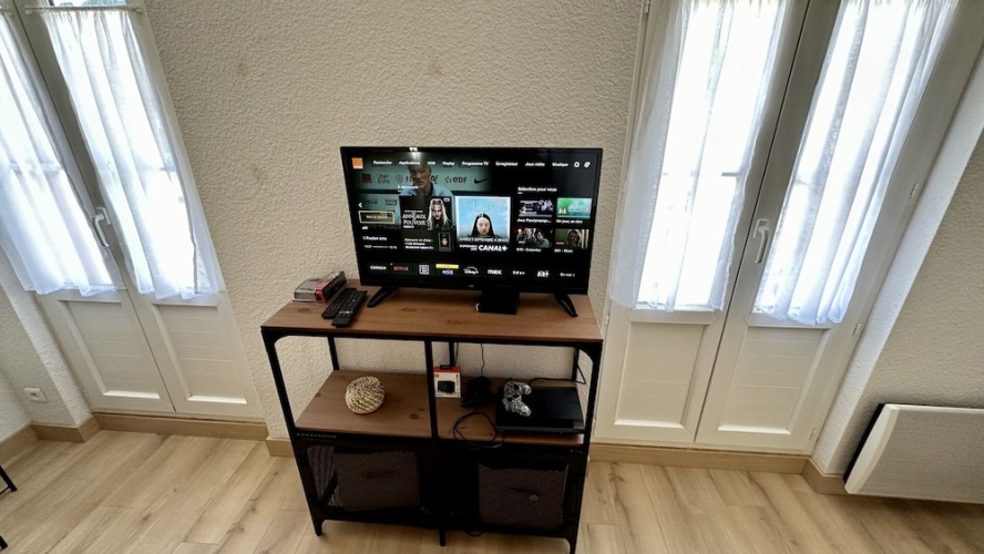 Modern 6-guest Flat in Mont-dore