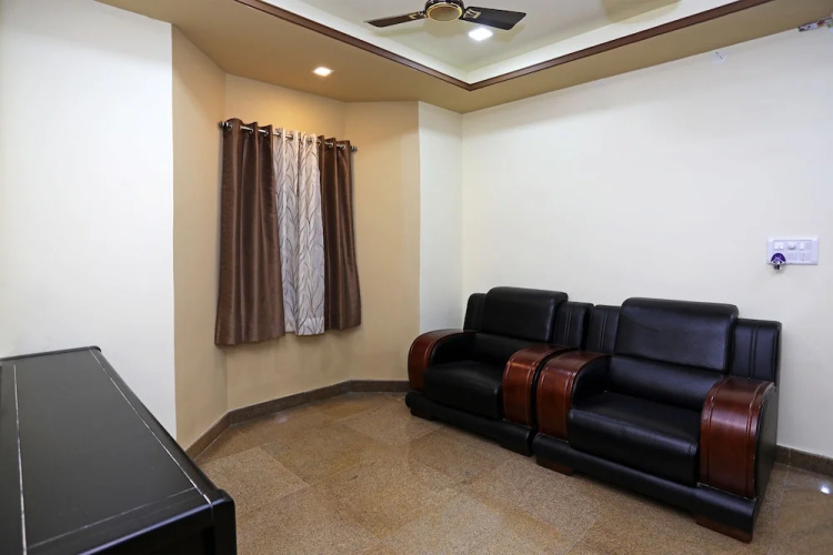 OYO 9428 Home Hill View Goverdhan Vilas
