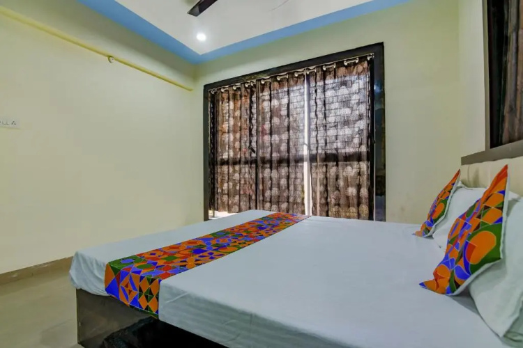 FabHotel Sharma Inn