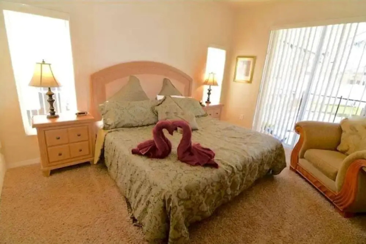 4 BR Manor at Westhaven Sleeps 10