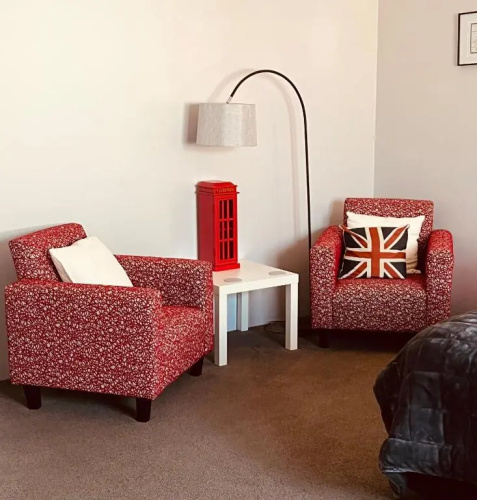 Gundaroo Manor Bed & Breakfast