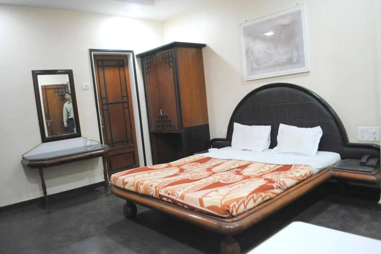 Hotel Shree Maya