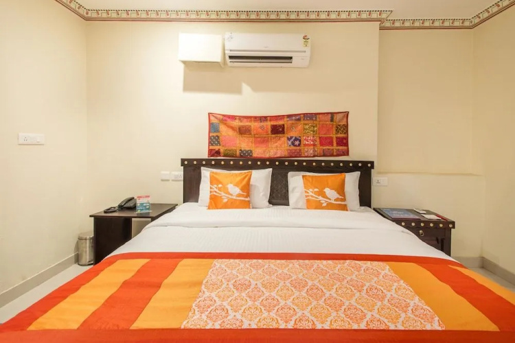 OYO 838 Hotel SuryaGarh