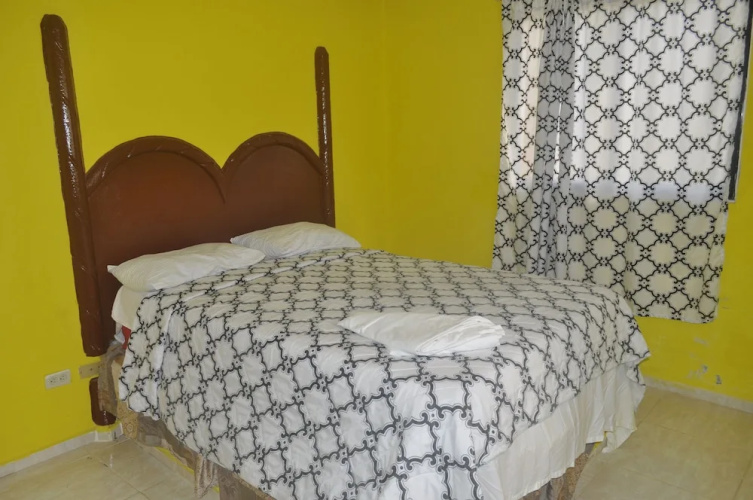 Hotel La Polilla Bar and Restaurant