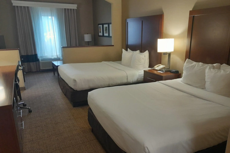 Standard Quadruple room