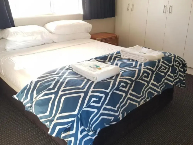 Sailfish Cove & RIVA Apartments