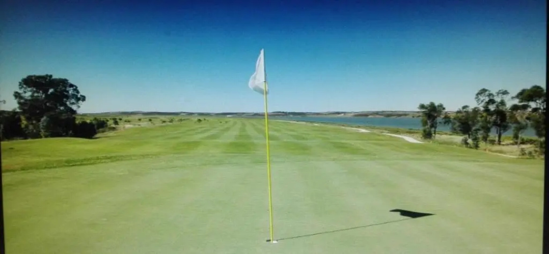 Costa Esuri, Albatros Golf 1 Ayamonte