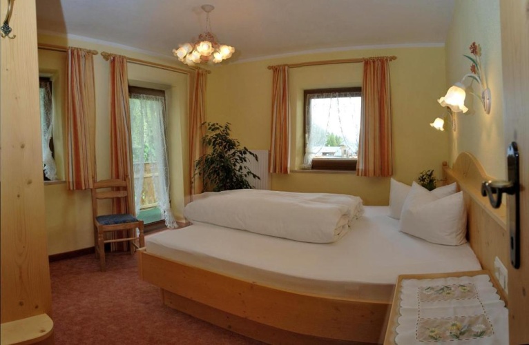 1 Bedroom Apartment with balcony