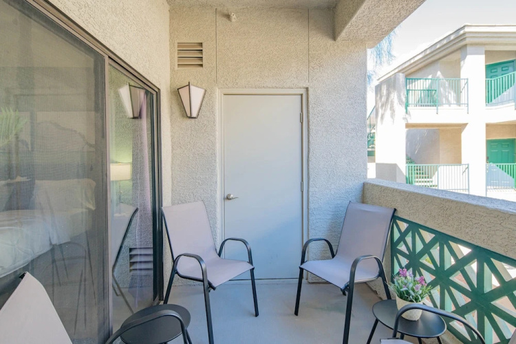 Golf View Oasis: Serenity + Tranquility + Walkability 244