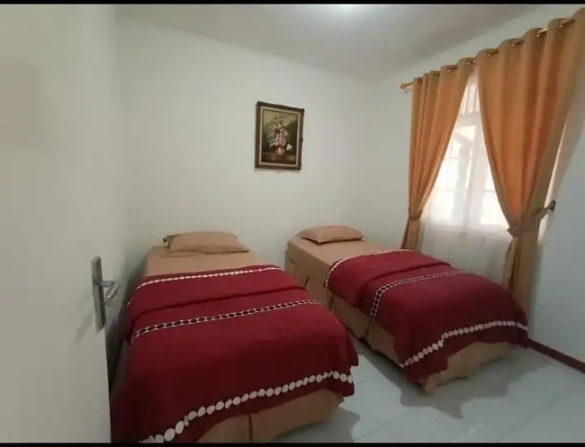 3 Bedrooms Sextuple Bungalow