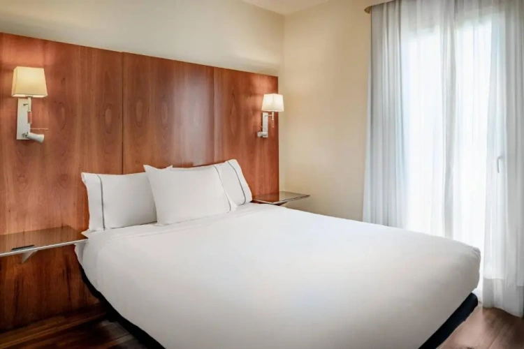 Standard Single room with city view
