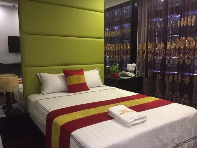 Queen Le Dai Hanh Hotel