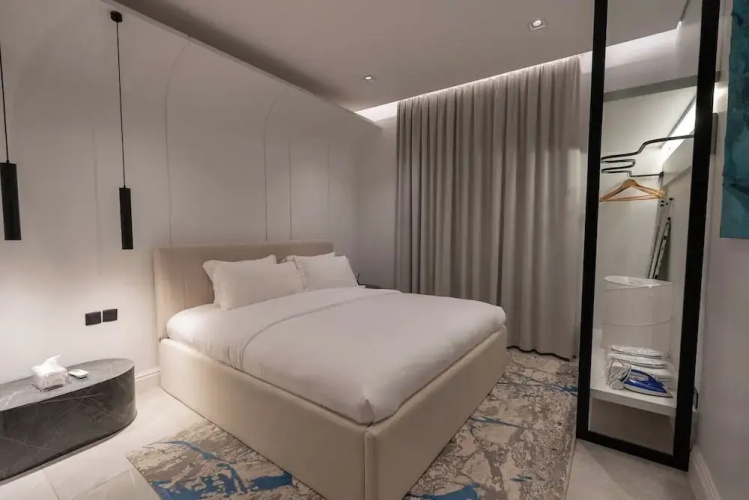 Modern Apartment in Hittin