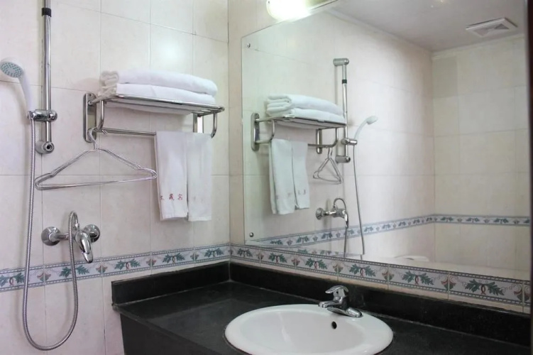 Dongfang Wenyuan Hotel