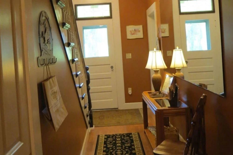 Long Hollow Guest Ranch