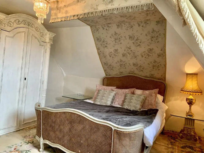 Buscot Manor