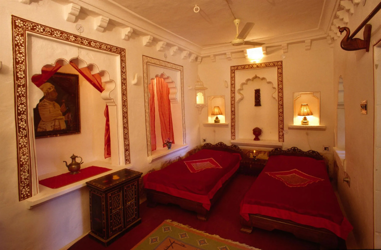 Deogarh Mahal