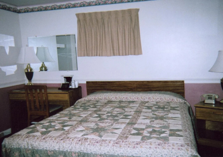 Judy's Motel Bedford