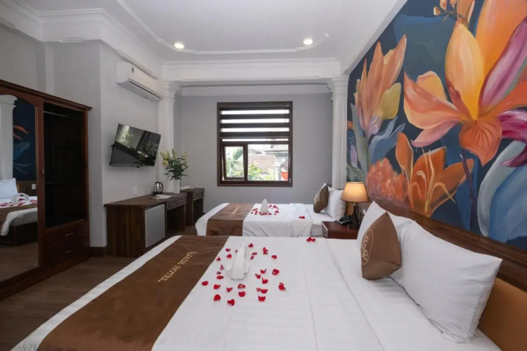 Jade Hotel Hue