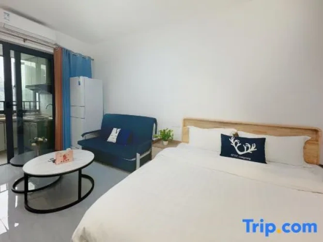Standard Double room with city view