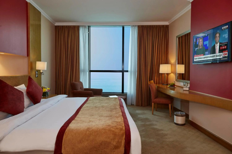 Grand Hotel