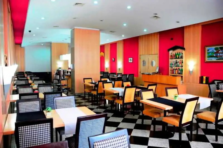 Slaviero Suites Curitiba Soho