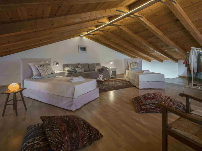 Athenian House in Plaka