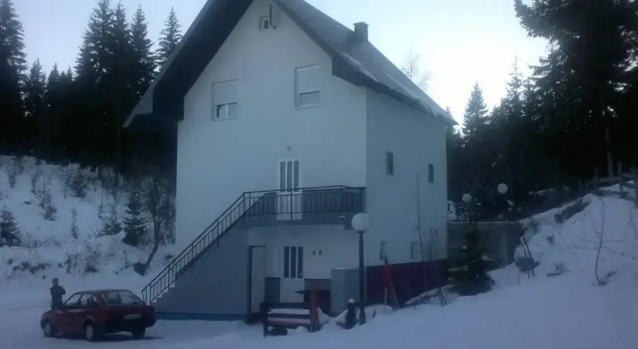 Guest House Kavedžić