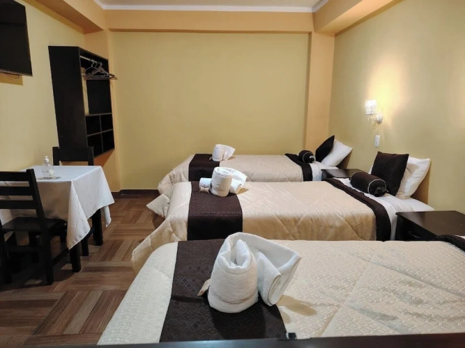 Standard Triple room