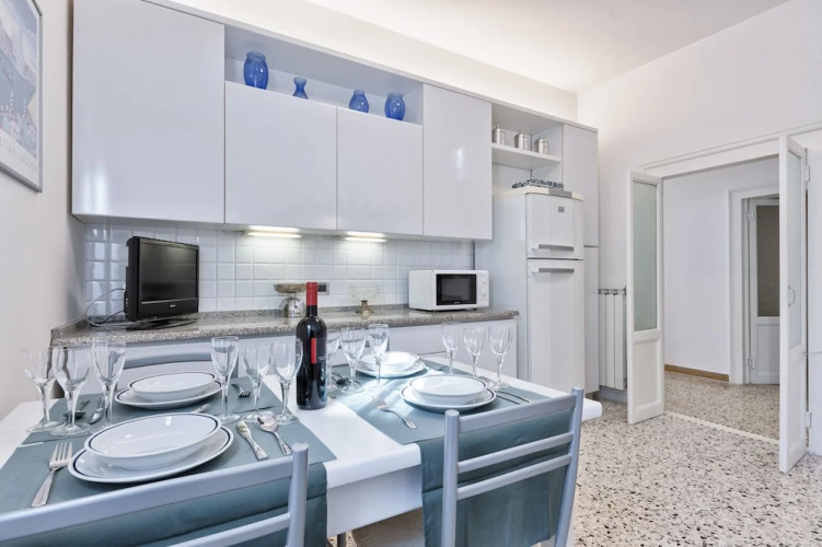 Tolentini Canal View Apartment
